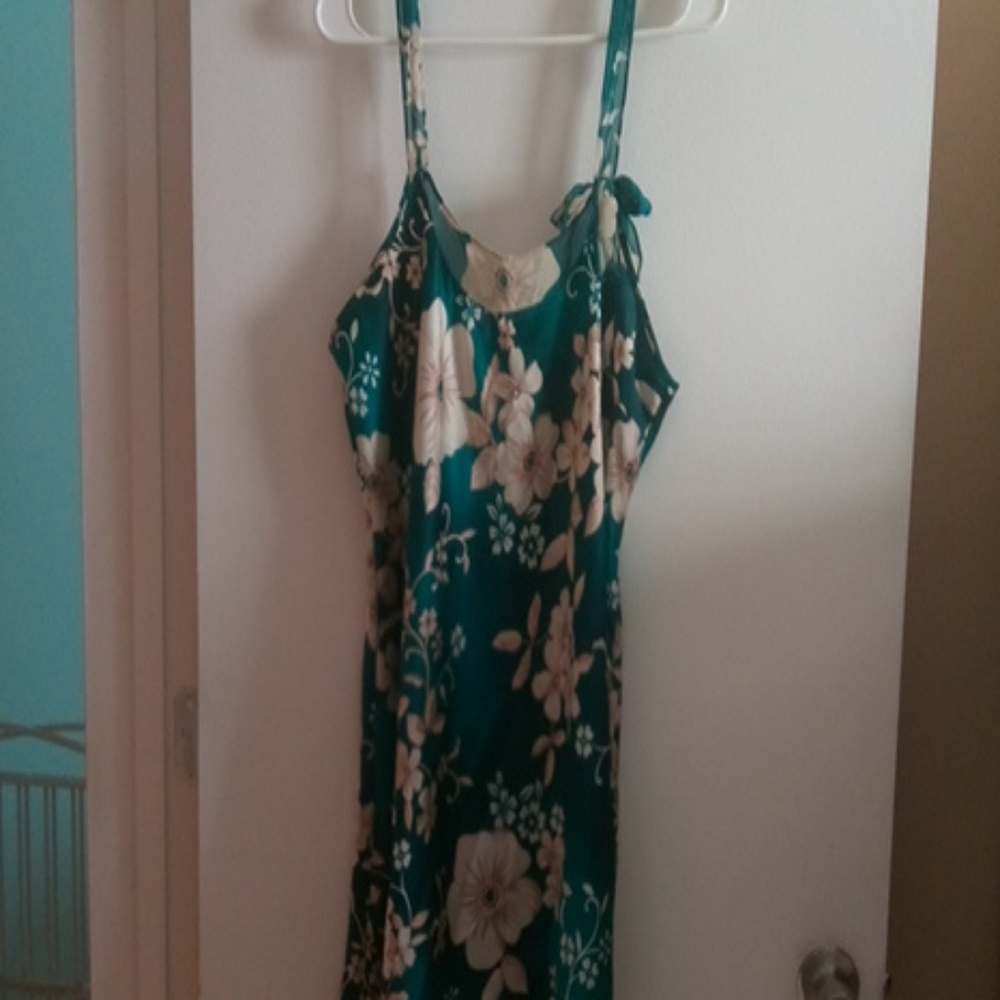 Silk night gown & robe